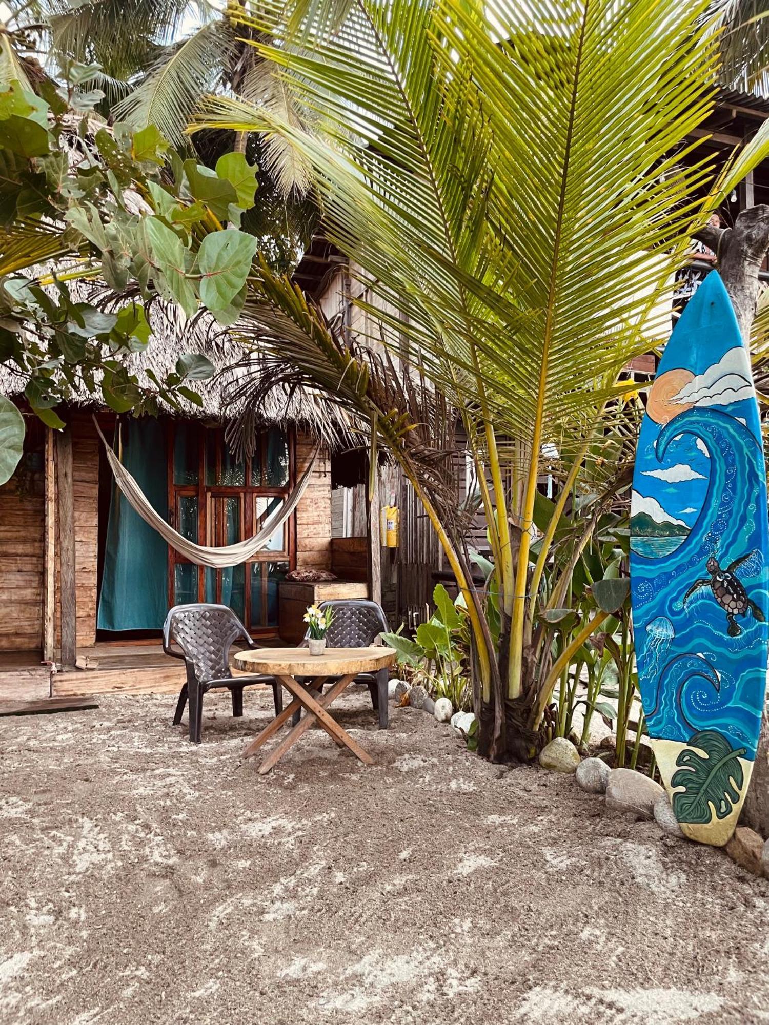 Отель Chill And Surf Mendihuaca Гуачака Экстерьер фото